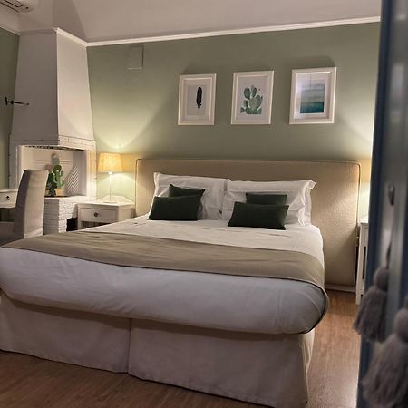 Aduepassi Apartments Manfredonia Bagian luar foto