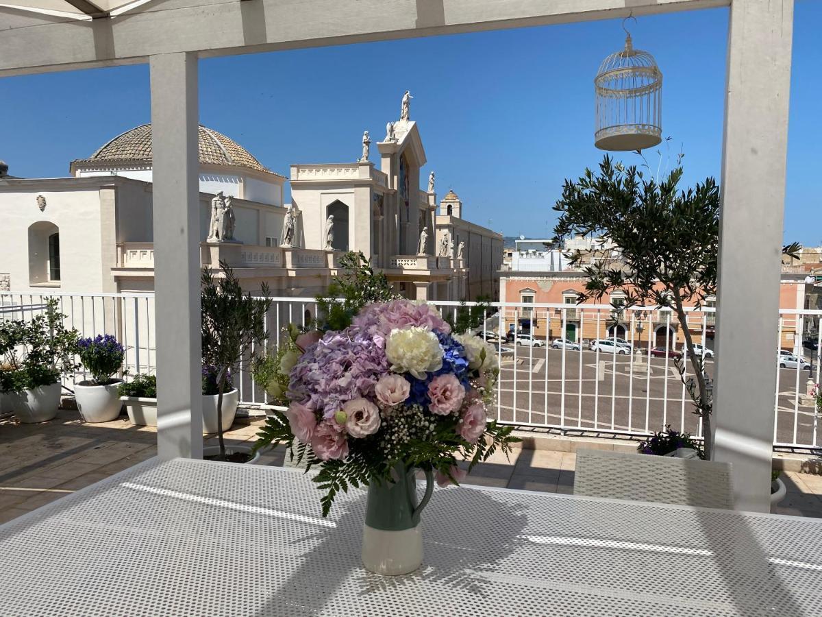 Aduepassi Apartments Manfredonia Bagian luar foto