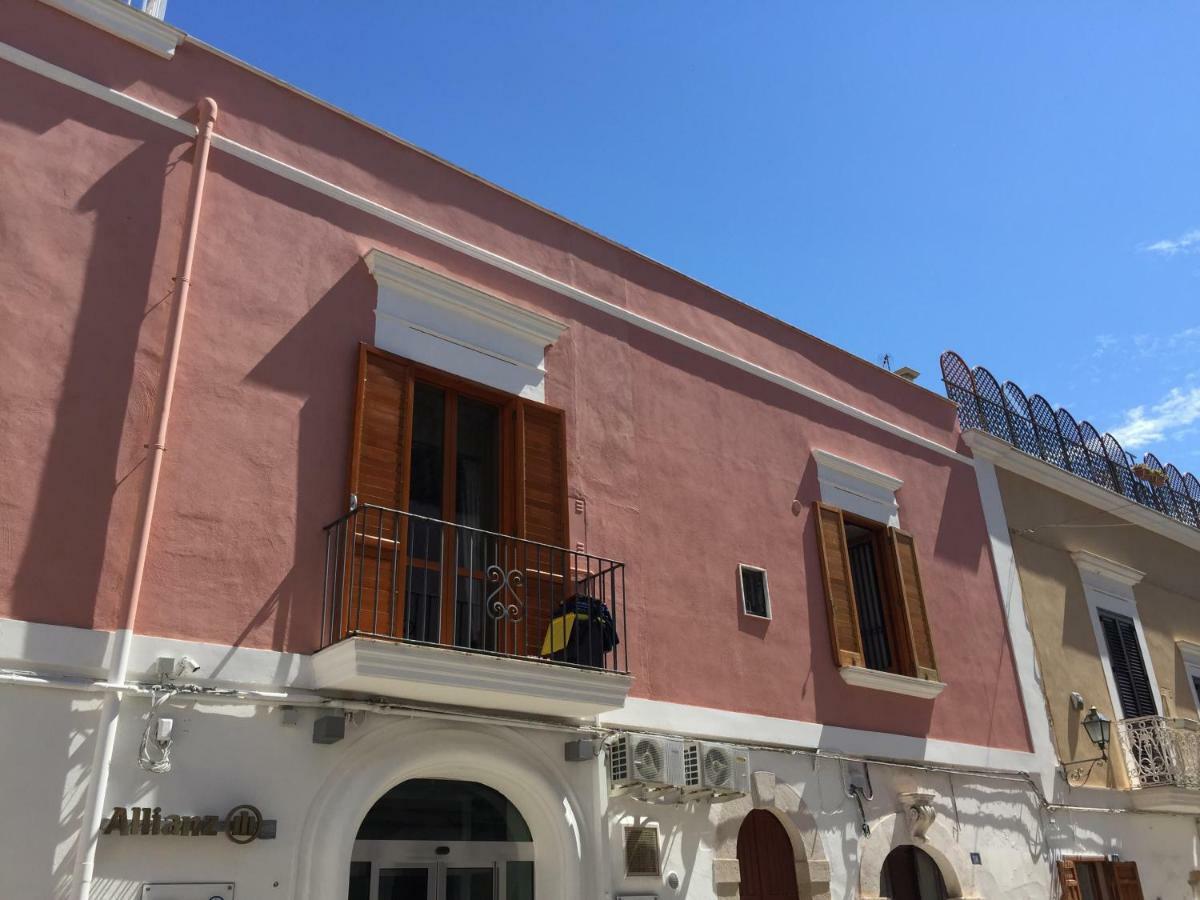 Aduepassi Apartments Manfredonia Bagian luar foto